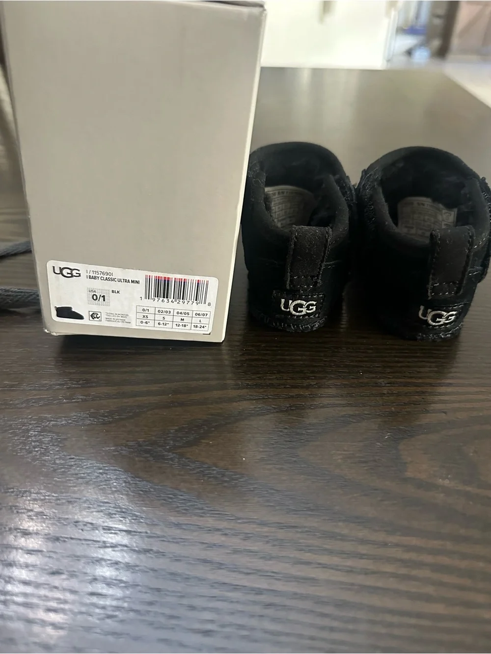 Brand New Ugg Black baby Suede Booties - Cozy Lined Infant Shoes